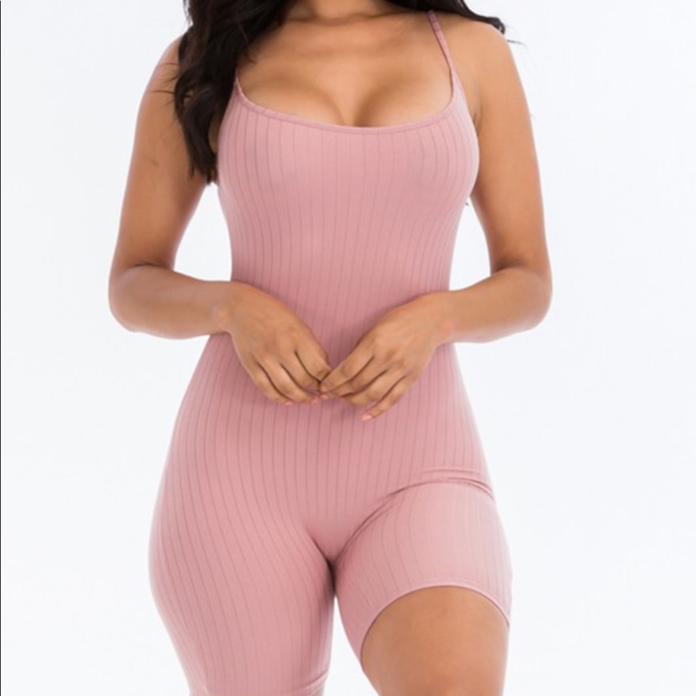 Light Mauve Ribbed Cami Romper - Picture 1 of 2